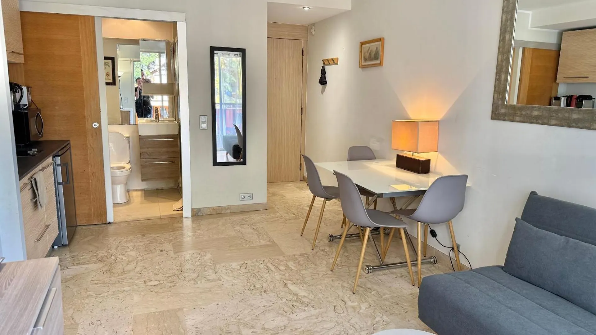 Apartment 2 Pieces Cannes Centre 0*,  França